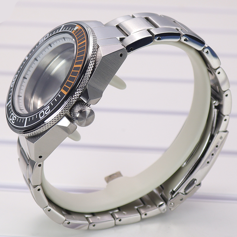 นาฬิกาดำน้ำซามูไรดัดแปลงสีเงิน - Seiko Watch 5 Sports บทวิจารณ์และราคา